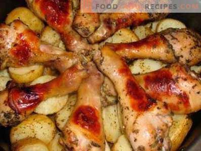 Chicken drumsticks with potatoes in a slow cooker