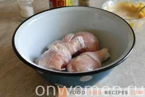 Пилешки пръчици, печени в бавен котлон