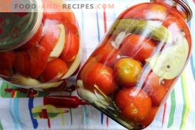 Избрани за зимата краставици и домати и чушки и тиквички