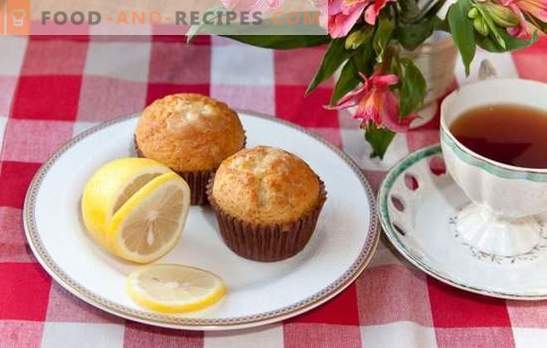 Lemon muffins - съблазнителен аромат! Рецепти за деликатни лимонови кифли с пълнеж от крема, целувка и глазура